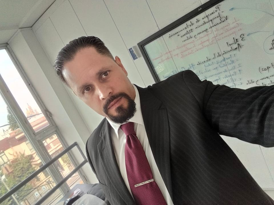 Mtro. Irving Rivera Díaz